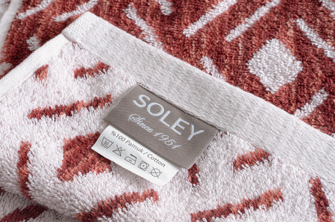 Celosia | 100% Cotton Yarn Dyed 2-Piece Body / Hand Towel Set