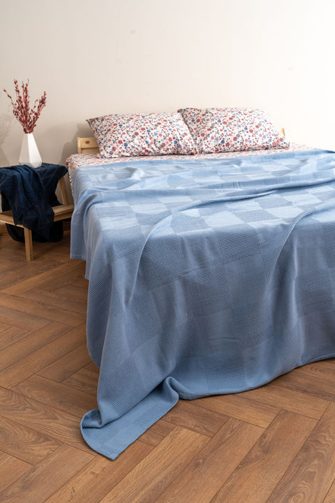 Serenity | 100% Cotton 160 x 220 cm Single Blanket